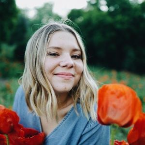 Meet your Posher, Klaire